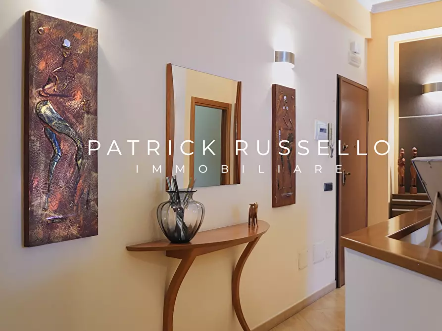 Immagine 5 di Trilocale in vendita  in Piazza Messico 5 a Gela