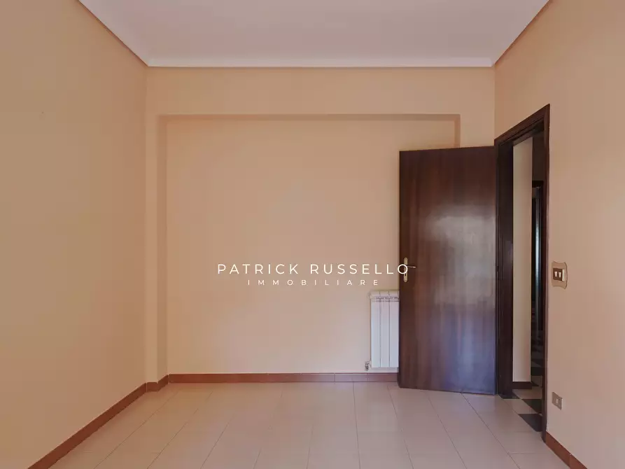 Immagine 15 di Quadrilocale in vendita  in Via Parioli 6 a Gela