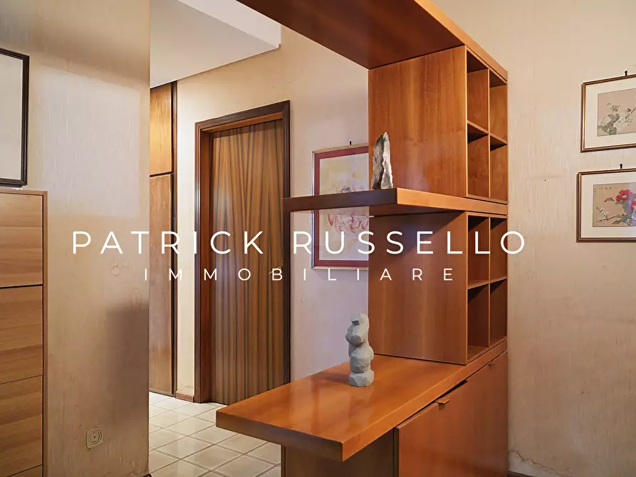 Immagine 13 di Quadrilocale in vendita  in Viale Cortemaggiore 87 a Gela