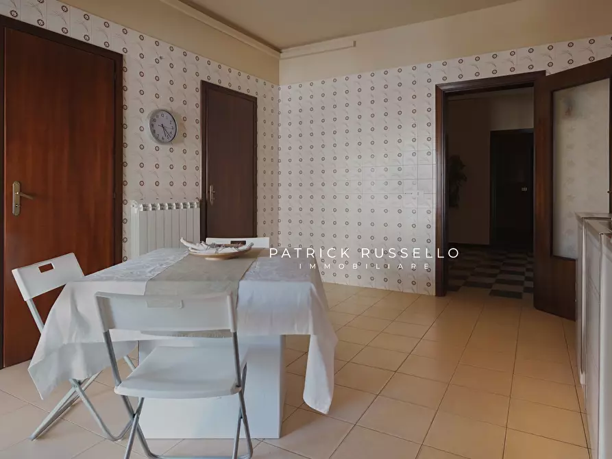 Immagine 9 di Quadrilocale in vendita  in Via Parioli 6 a Gela