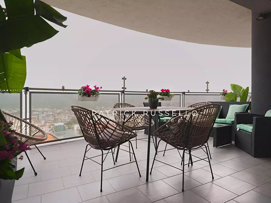 Immagine 28 di Quadrilocale in vendita  in Via Bonfiglio Fiorentino 4 a Gela