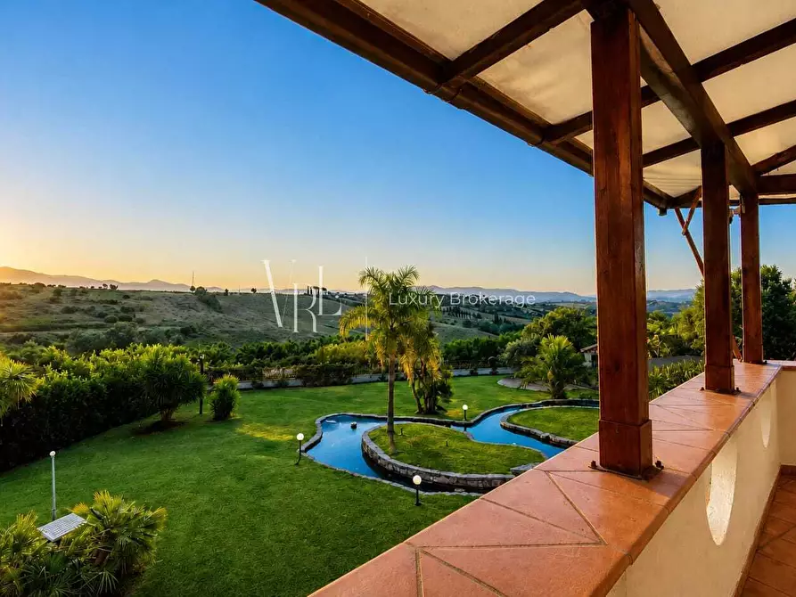 Immagine 8 di Villa in affitto  a Roma