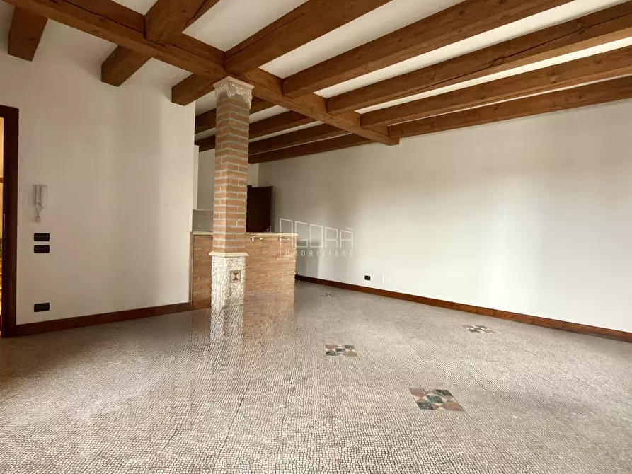 Immagine 13 di Casa indipendente in vendita  a Rovigo