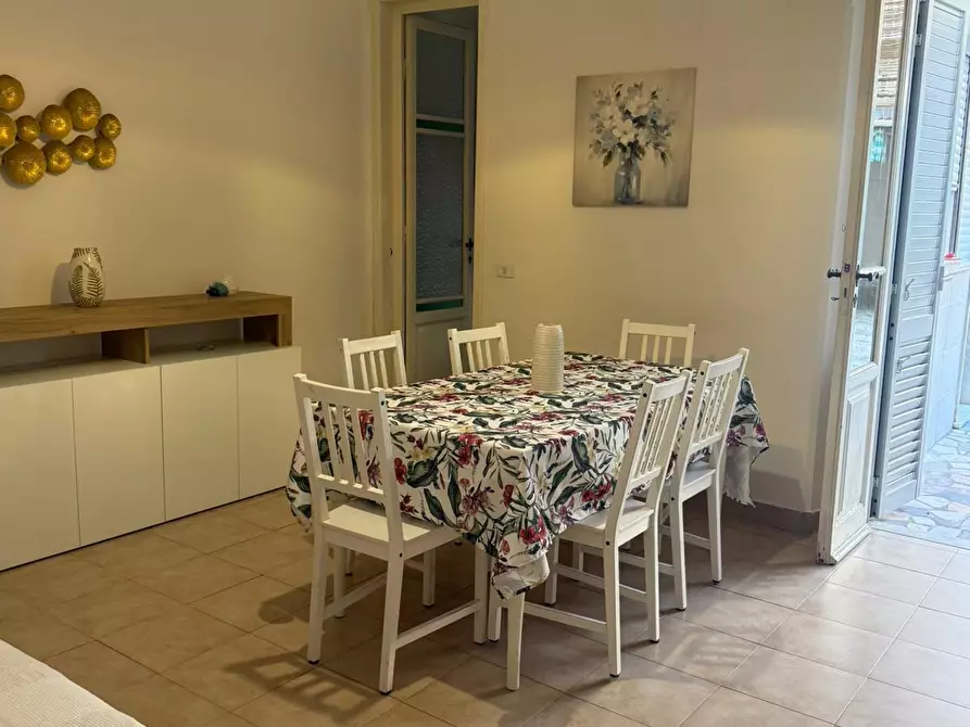 Immagine 2 di Appartamento in affitto  a Viareggio