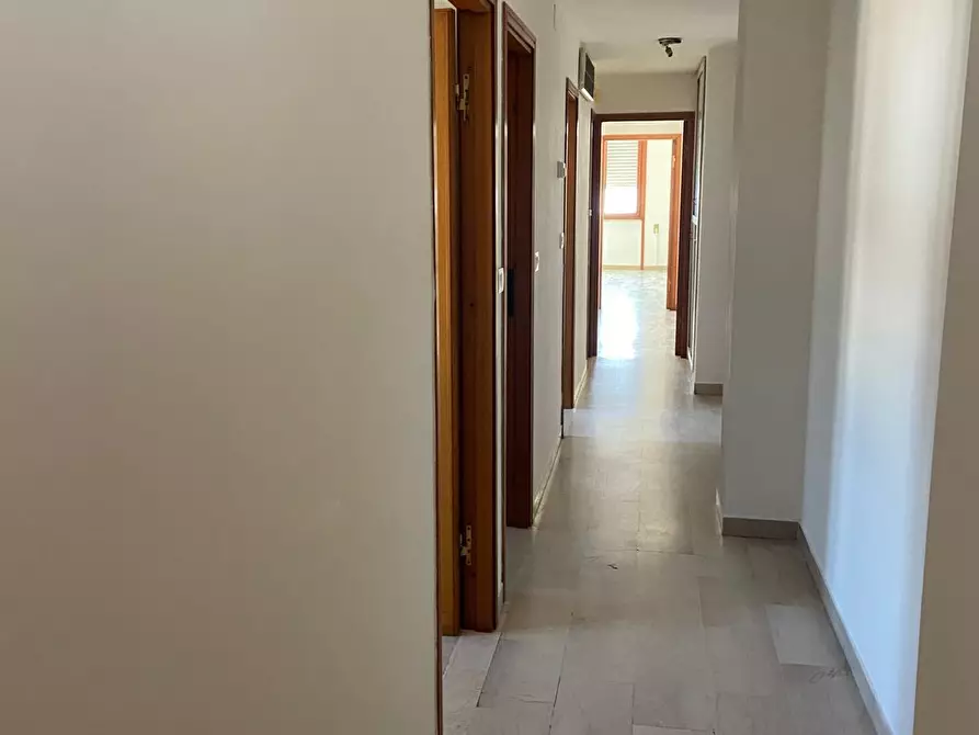 Immagine 12 di Appartamento in affitto  a Viareggio