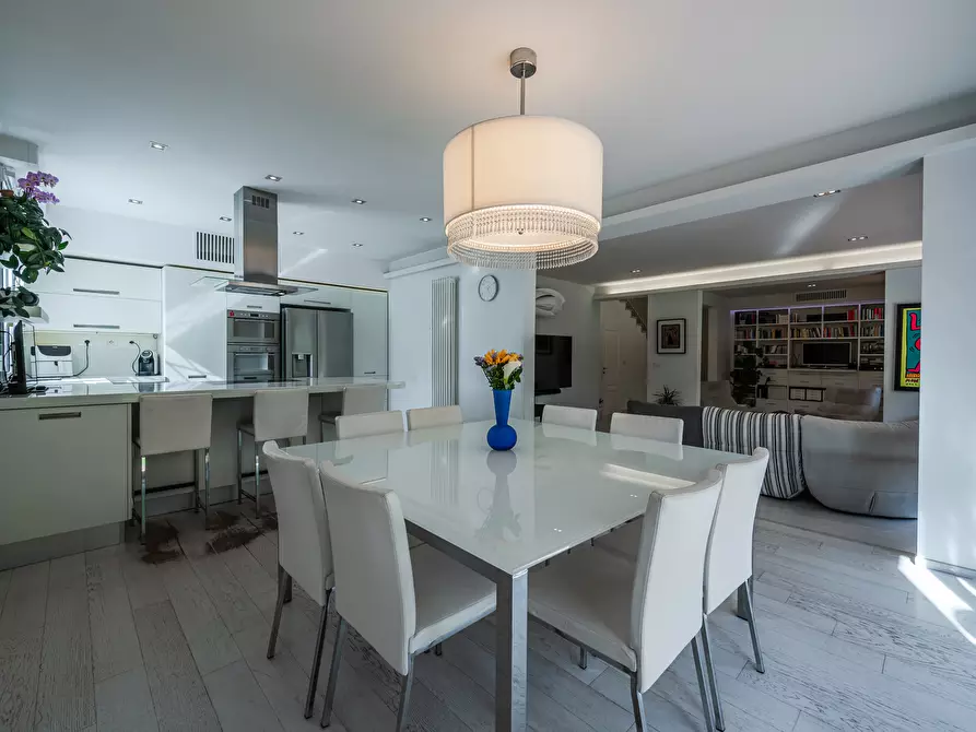 Immagine 9 di Villa in vendita  in Via Montesole 16 a Pianoro