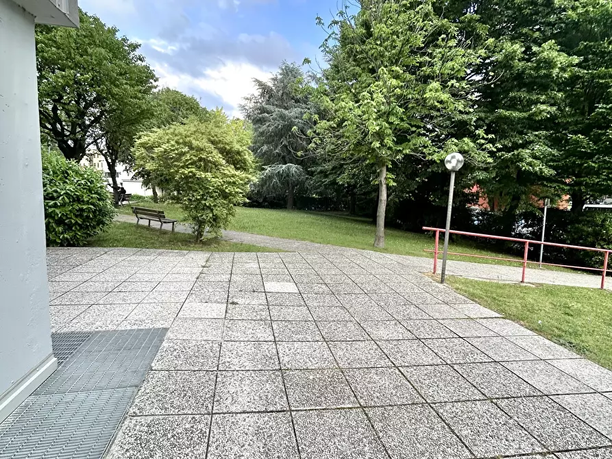 Immagine 19 di Quadrilocale in vendita  in Via Tommaso Casini 8 a Bologna