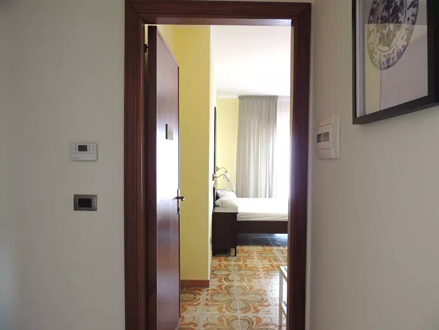 Immagine 30 di Attico in vendita  a Zafferana Etnea