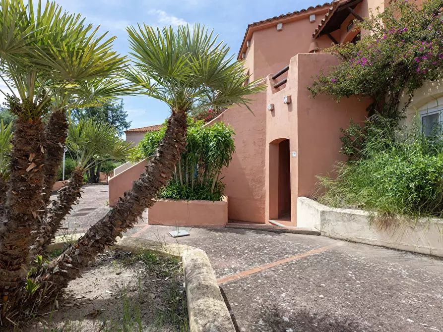 Immagine 15 di Bilocale in vendita  a Trinità D'agultu E Vignola