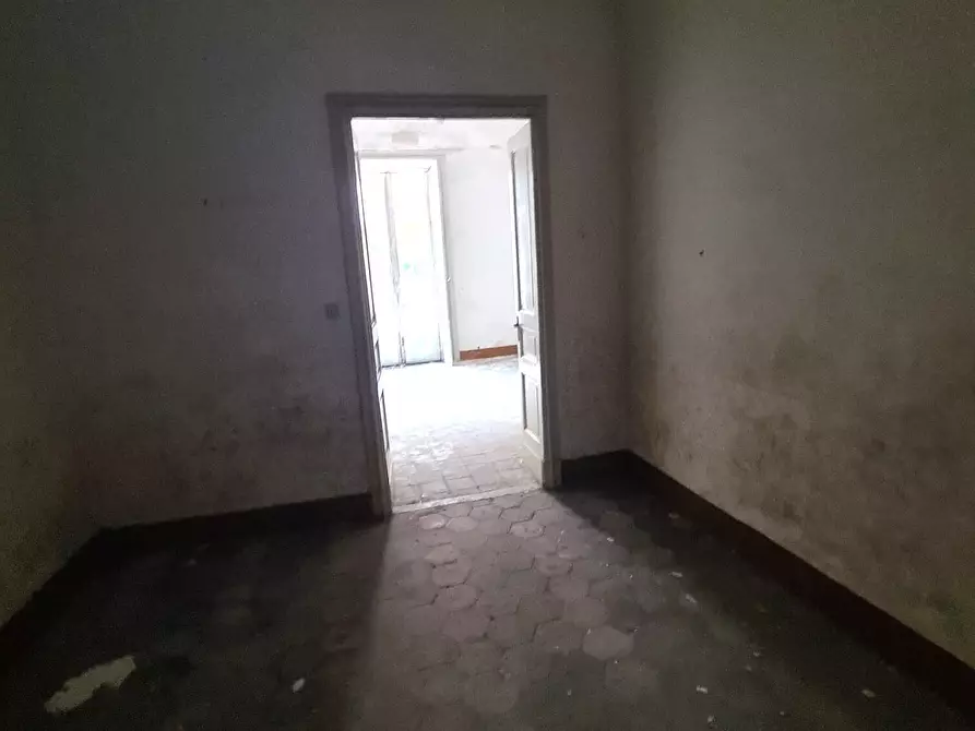 Immagine 20 di Trilocale in vendita  in Via la Farina 22 a Riposto