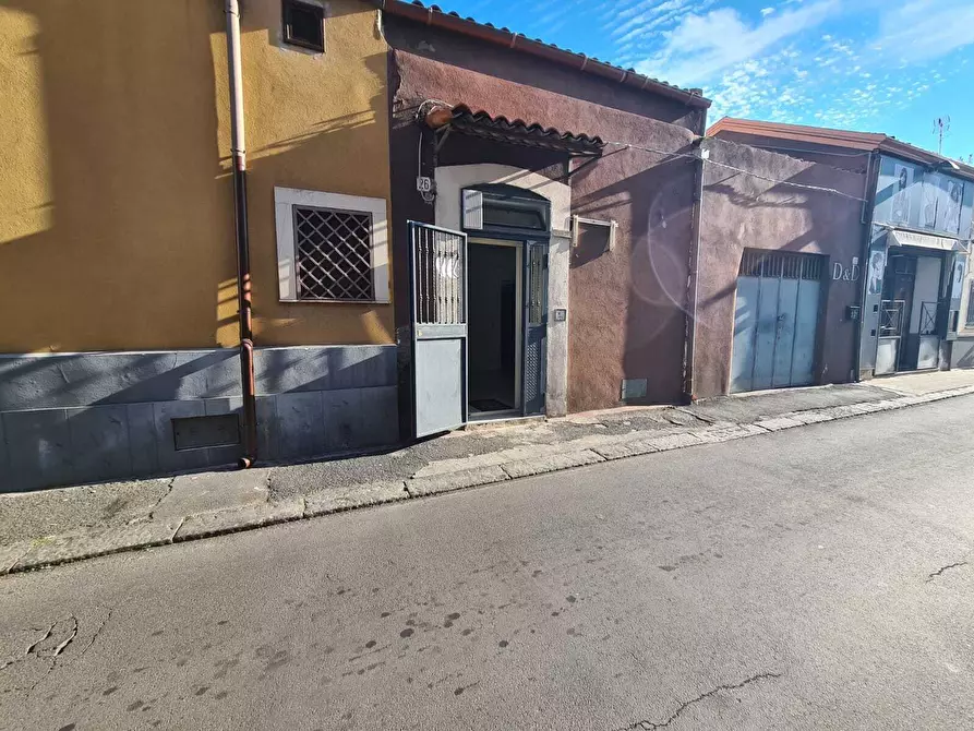 Immagine 13 di Casa indipendente in affitto  in Via De Caro 26 a Catania