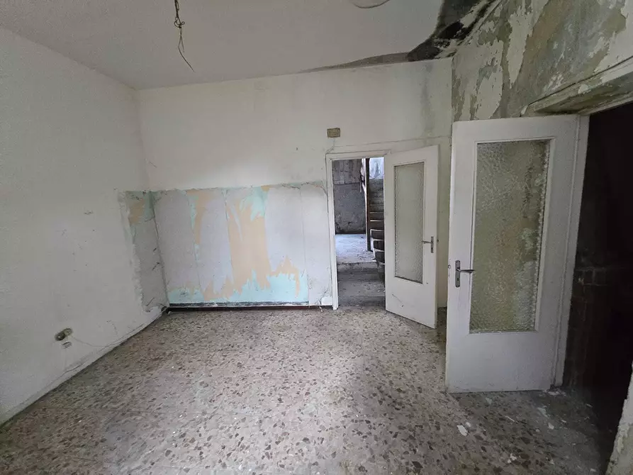 Immagine 5 di Casa indipendente in vendita  in Via Salvatore Quasimodo 2 a Belpasso