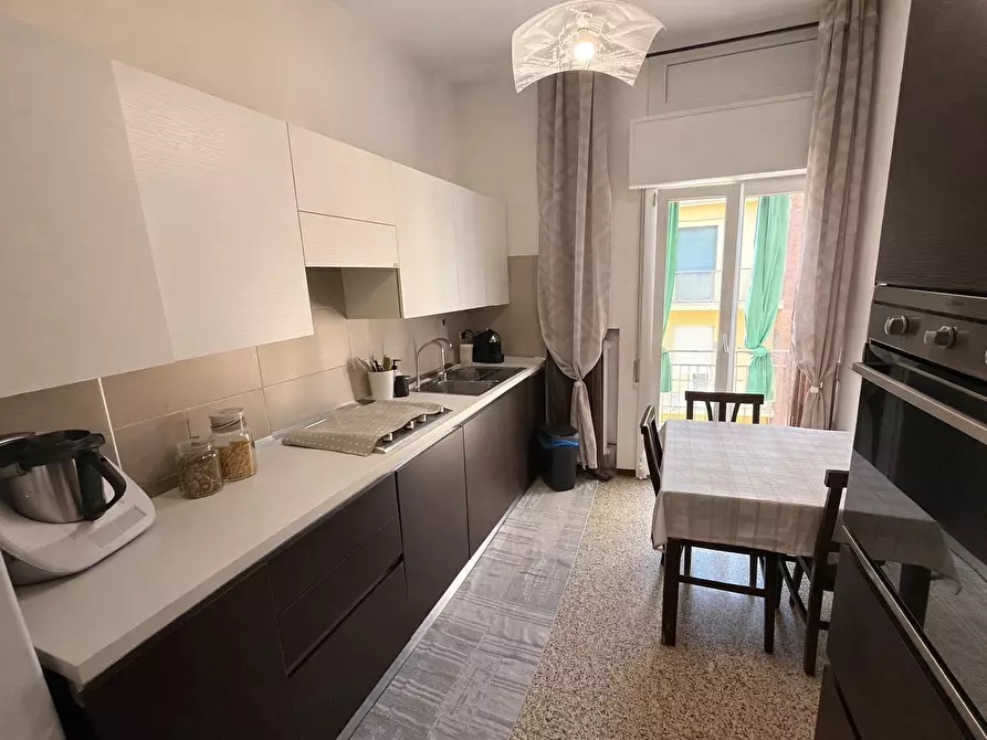 Immagine 2 di Quadrilocale in vendita  a Modena