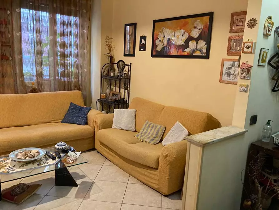 Immagine 19 di Quadrilocale in vendita  in Via Martiri della libertà 9 a Ventimiglia