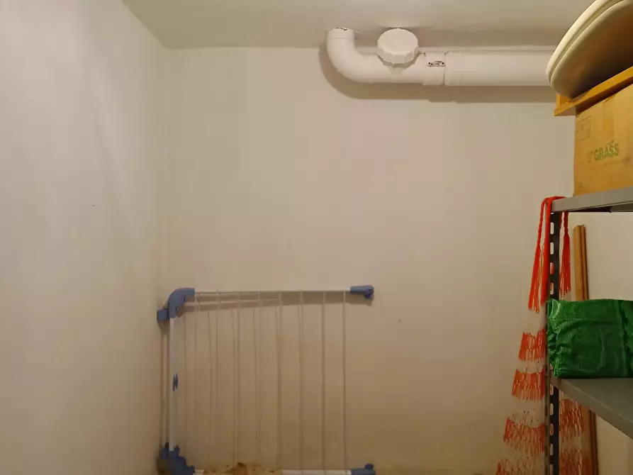 Immagine 17 di Bilocale in vendita  in Via Vittorio Emanuele 369 a Bordighera