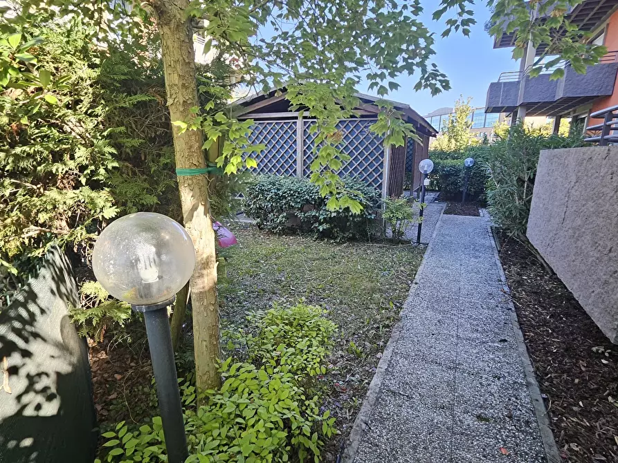 Immagine 11 di Trilocale in vendita  in Via Giovanni Goria 6000 a Parma