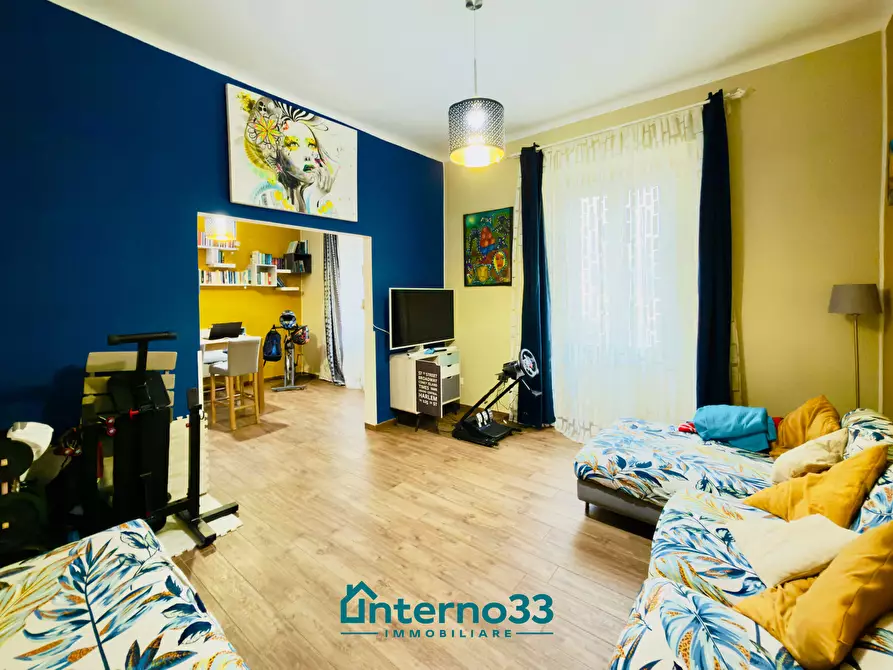 Immagine 8 di Pentalocale in vendita  in Viale Nazario Sauro 58 a La Spezia