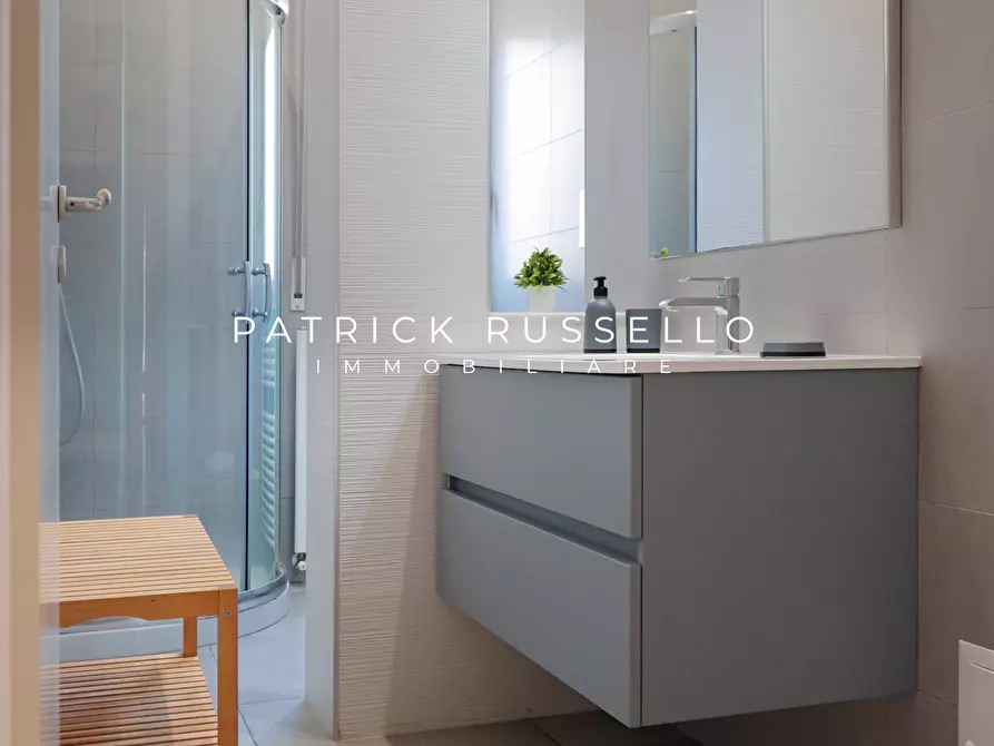 Immagine 10 di Trilocale in vendita  in Via Ragusa 11 a Gela