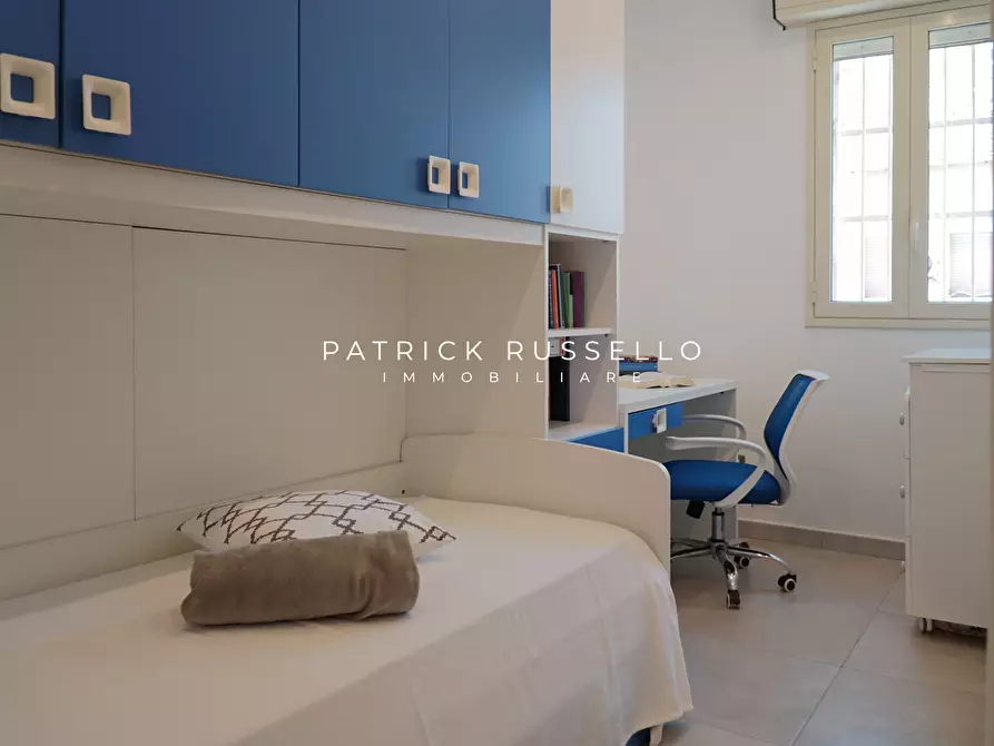 Immagine 11 di Trilocale in vendita  in Via Ragusa 11 a Gela