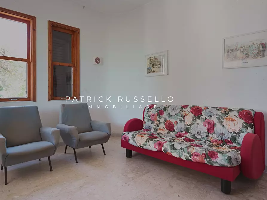 Immagine 5 di Villa in vendita  in Via dei Rovi snc a Gela