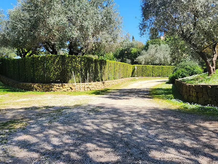 Immagine 25 di Residence in vendita  in Via Appia Antica a Roma