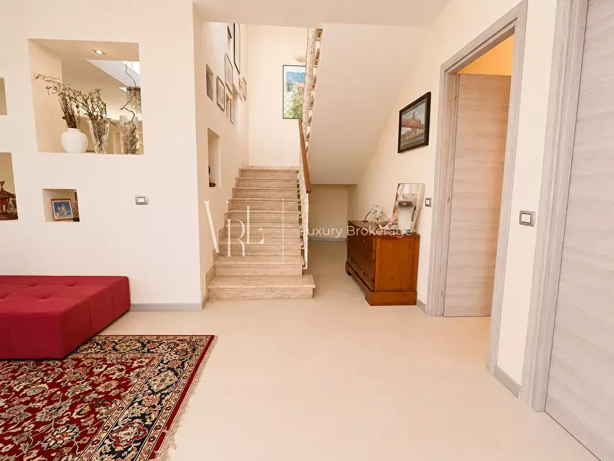 Immagine 20 di Villa in vendita  a Roma