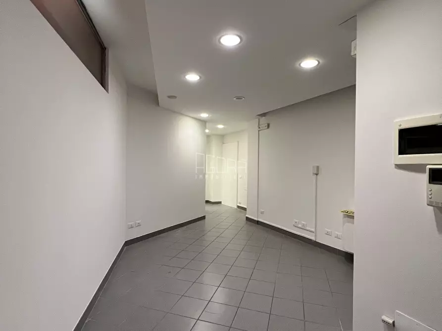 Immagine 2 di Ufficio in vendita  a Rovigo