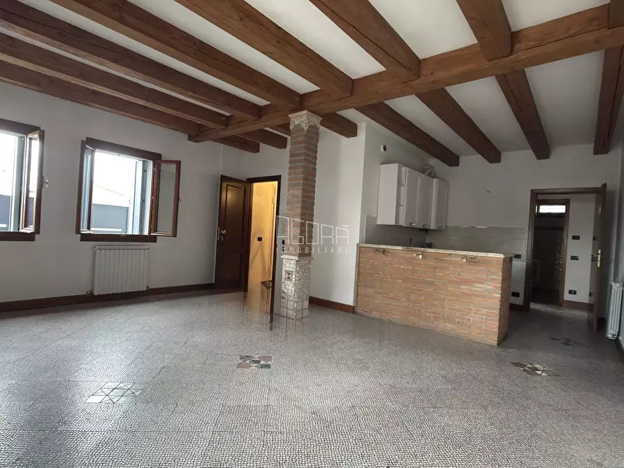 Immagine 12 di Casa indipendente in vendita  a Rovigo