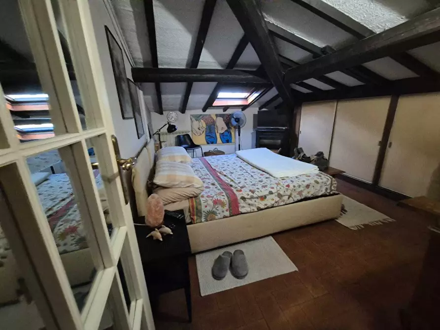 Immagine 6 di Mansarda in vendita  a Viareggio