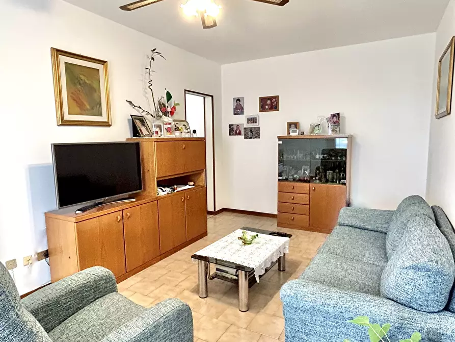 Immagine 3 di Quadrilocale in vendita  in Via Tommaso Casini 8 a Bologna