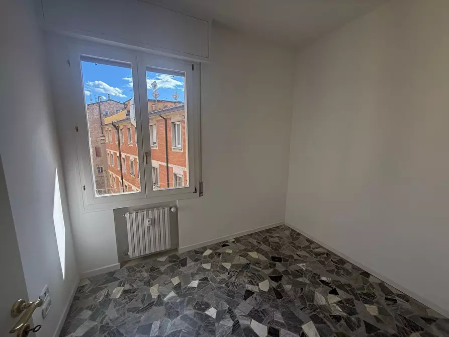 Immagine 8 di Quadrilocale in affitto  in Via Avesella 9 a Bologna