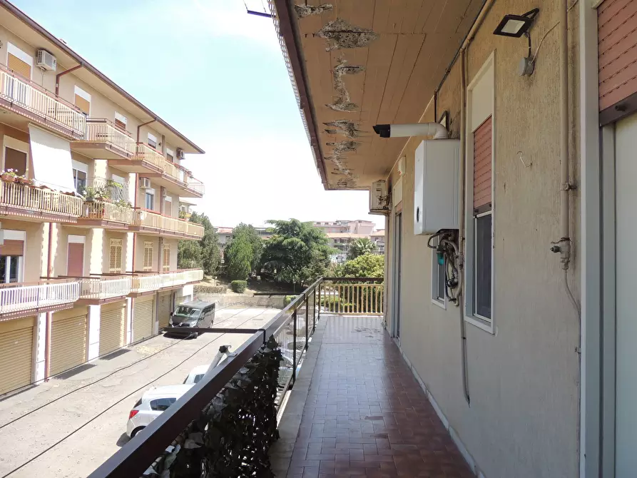 Immagine 31 di Quadrilocale in vendita  in Via Antonio Gramsci 55 a Gravina Di Catania