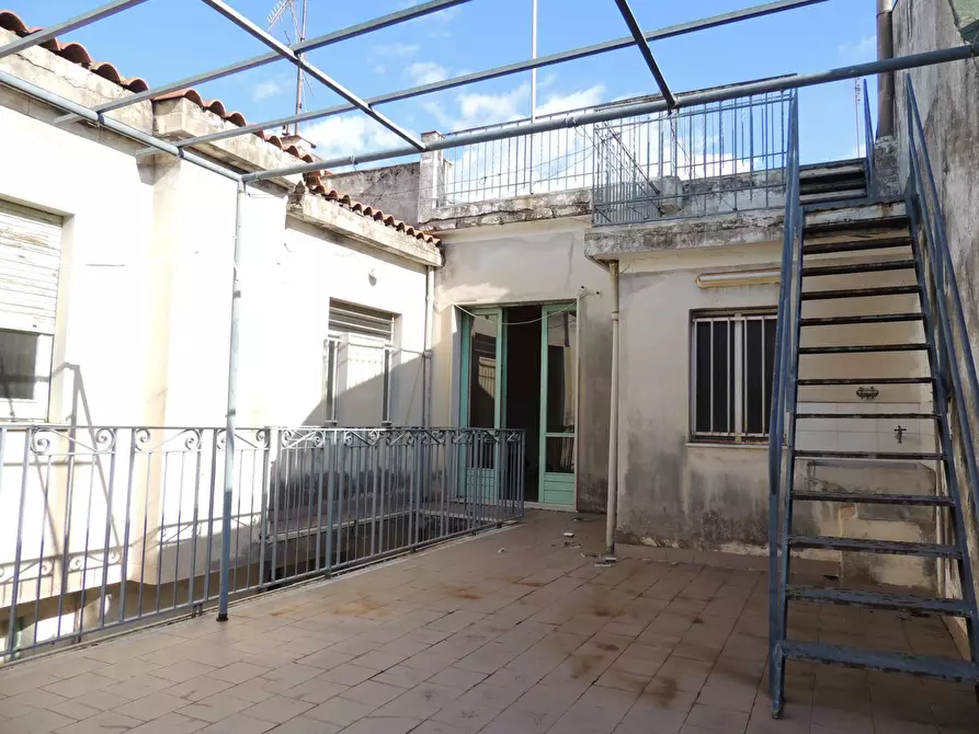 Immagine 15 di Casa indipendente in vendita  a Giarre