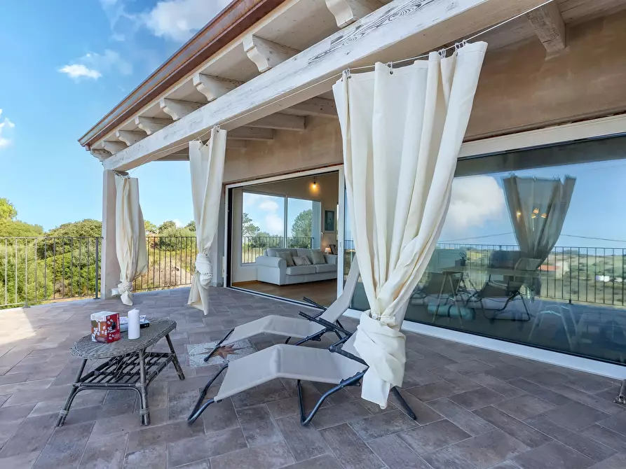 Immagine 19 di Appartamento in vendita  a Trinità D'agultu E Vignola