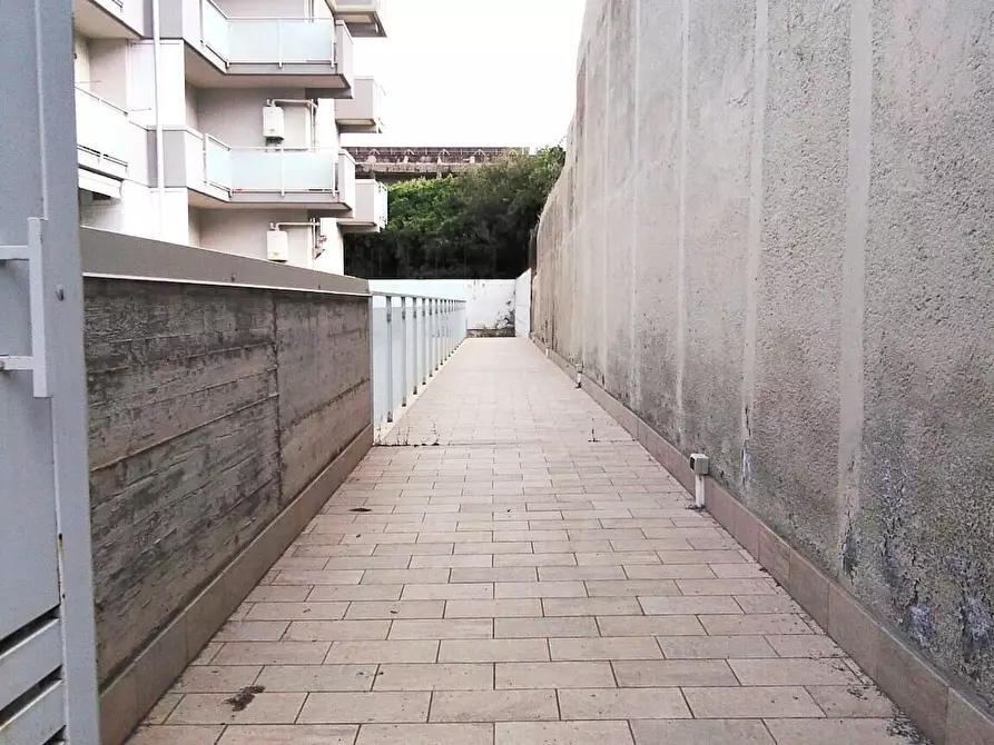 Immagine 65 di Quadrilocale in vendita  in Via Attanasio Natale 25 a Catania