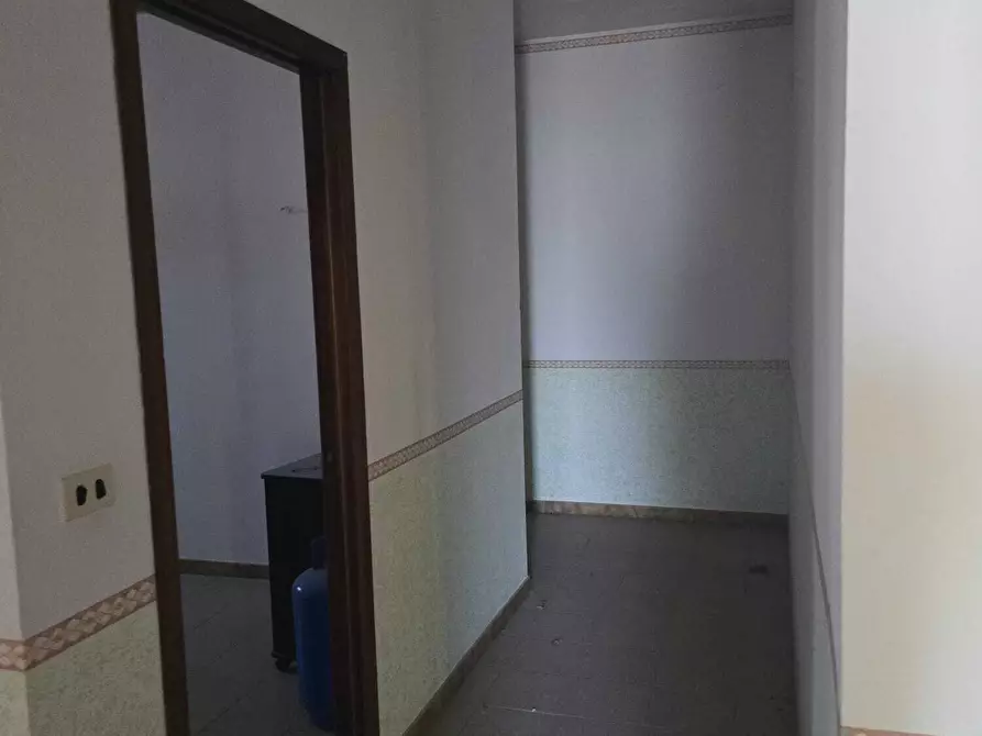 Immagine 7 di Quadrilocale in vendita  in Via Francesco Petrarca 12 a San Pietro Clarenza