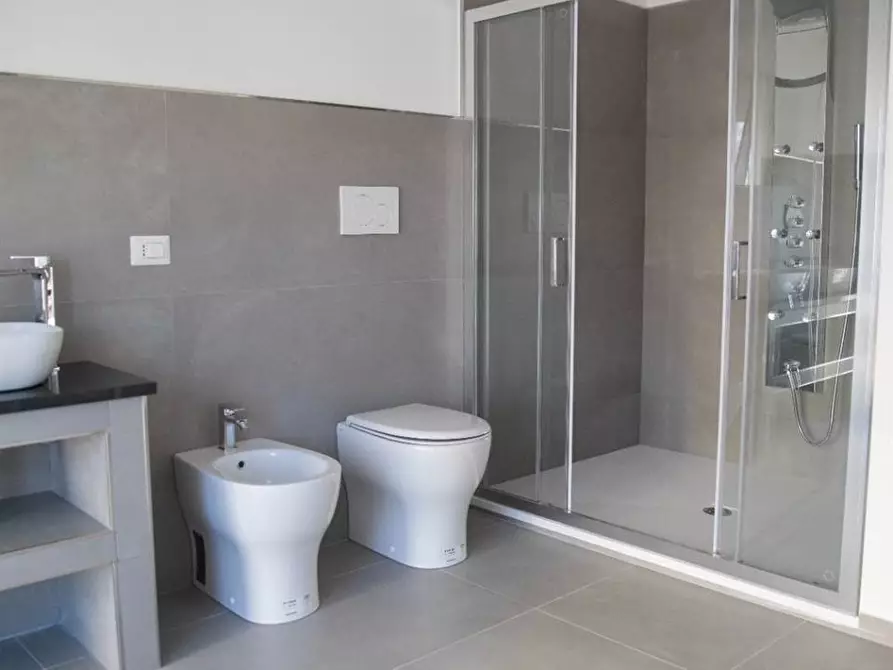 Immagine 26 di Appartamento in vendita  a Catania