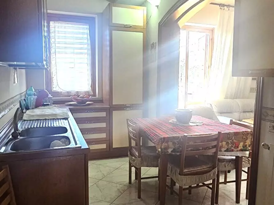 Immagine 16 di Trilocale in vendita  in Via Dafni 5 a Aci Catena