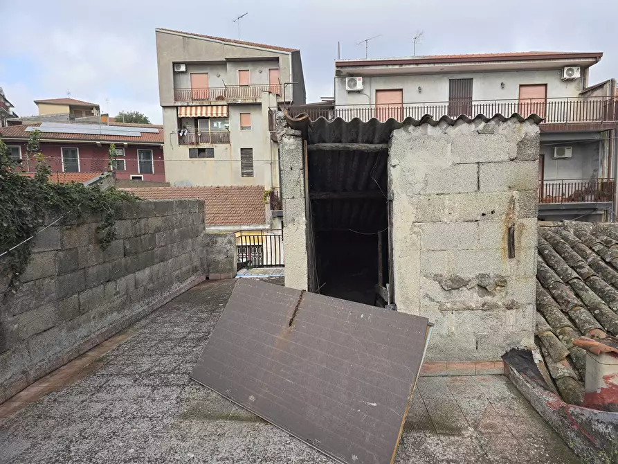 Immagine 13 di Casa indipendente in vendita  in Via Salvatore Quasimodo 2 a Belpasso