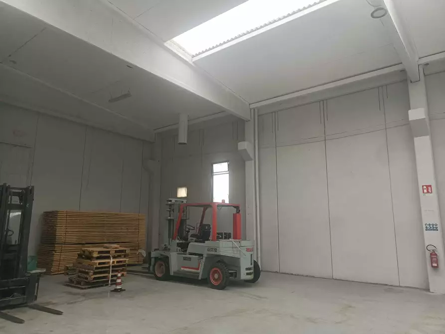 Immagine 6 di Capannone industriale in vendita  in Via Giardini Sud 126 a Formigine