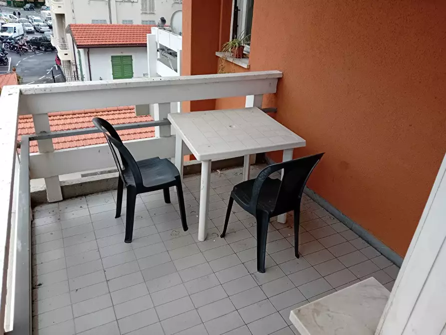 Immagine 44 di Trilocale in vendita  in Via Braie 3 a Bordighera