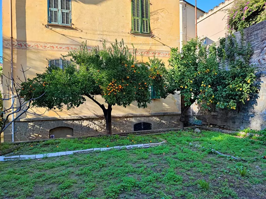 Immagine 25 di Villa in vendita  in Via Zeffiro Massa 344 a San Remo