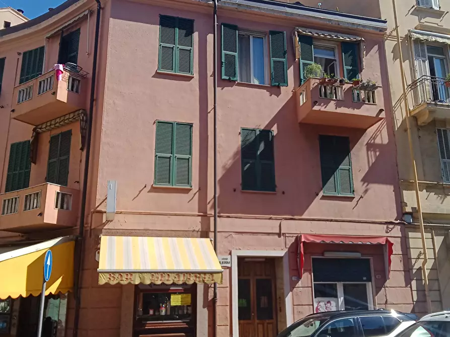 Immagine 13 di Pentalocale in vendita  in Via Roma 29 a Ventimiglia