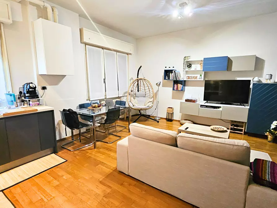 Immagine 14 di Bilocale in vendita  in Via Leonardo Da Vinci 20 a Parma