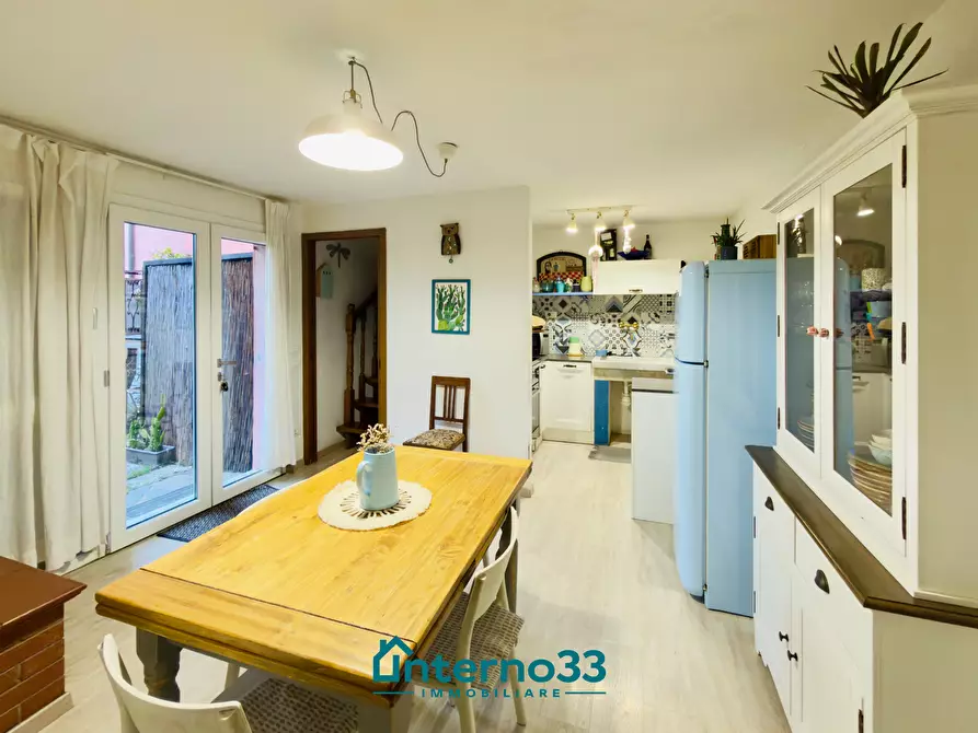 Immagine 6 di Appartamento in vendita  in Via di Mezzo 13B a Castelnuovo Magra