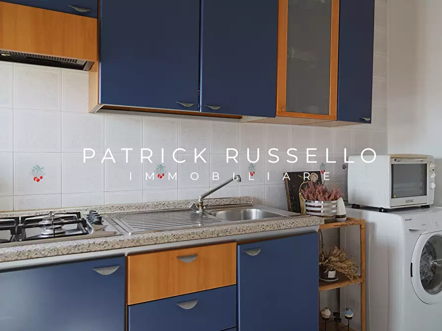 Immagine 17 di Quadrilocale in vendita  in Via Giacomo Amato 15 a Gela