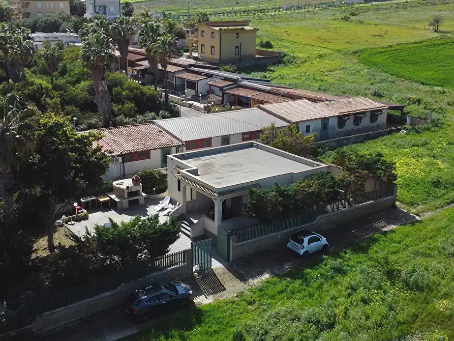 Immagine 23 di Casa indipendente in vendita  a Butera