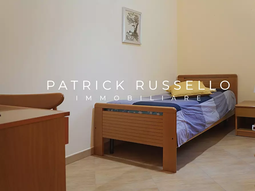 Immagine 9 di Trilocale in vendita  in Piazza Messico 5 a Gela