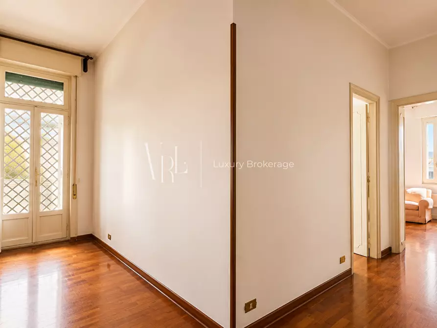 Immagine 11 di Attico in vendita  a Roma