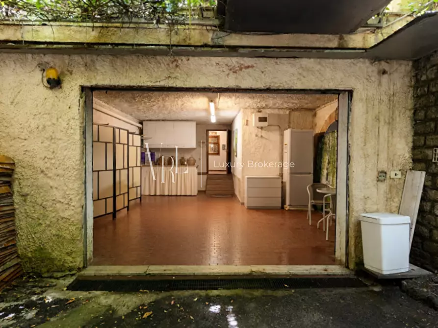 Immagine 29 di Casa bifamiliare in vendita  a Roma